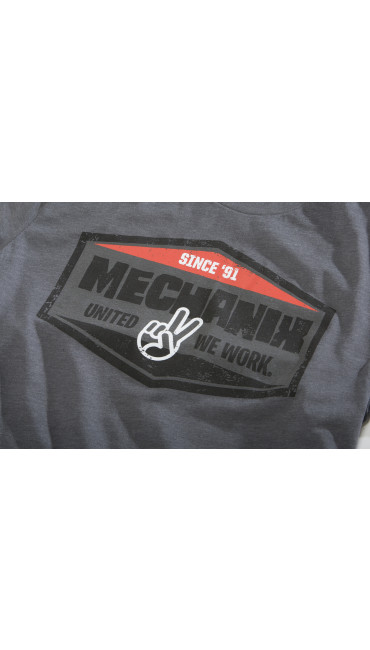 Clutch T-Shirt, Grey, large